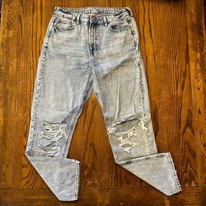 American Eagle women’s jeans size 14 - X long, mom straight